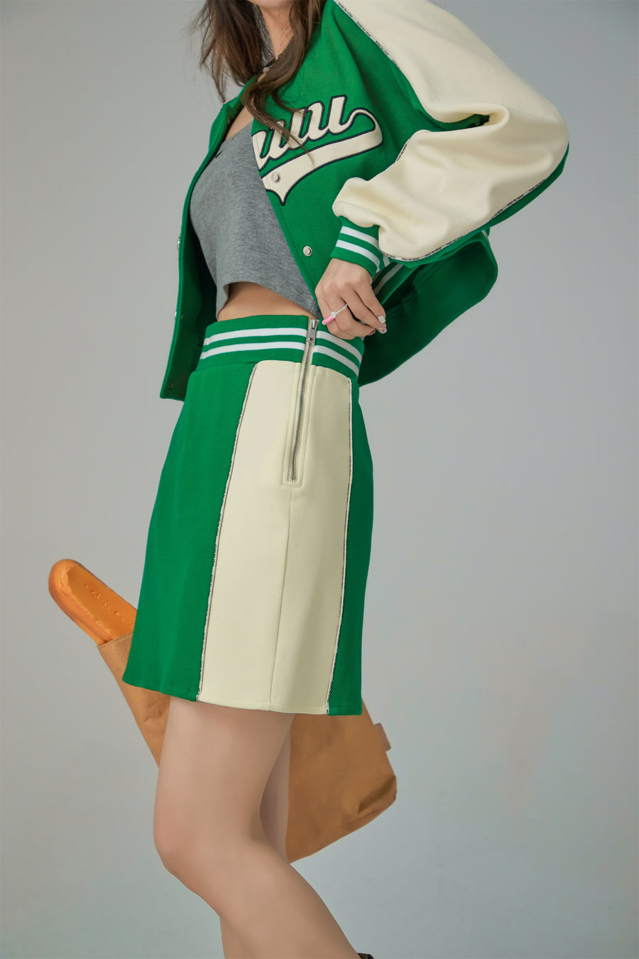 CHUU Chuu Fashion Two-Toned High Waist Skirt