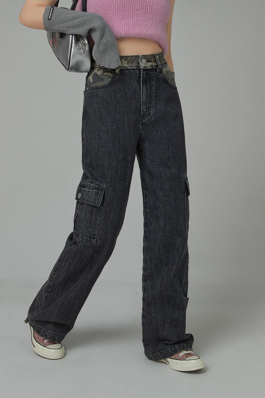 CHUU Winter Roadtrip Cargo String Straight Denim Jeans