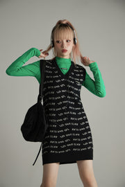 Noe Lettering V-Neck Dress