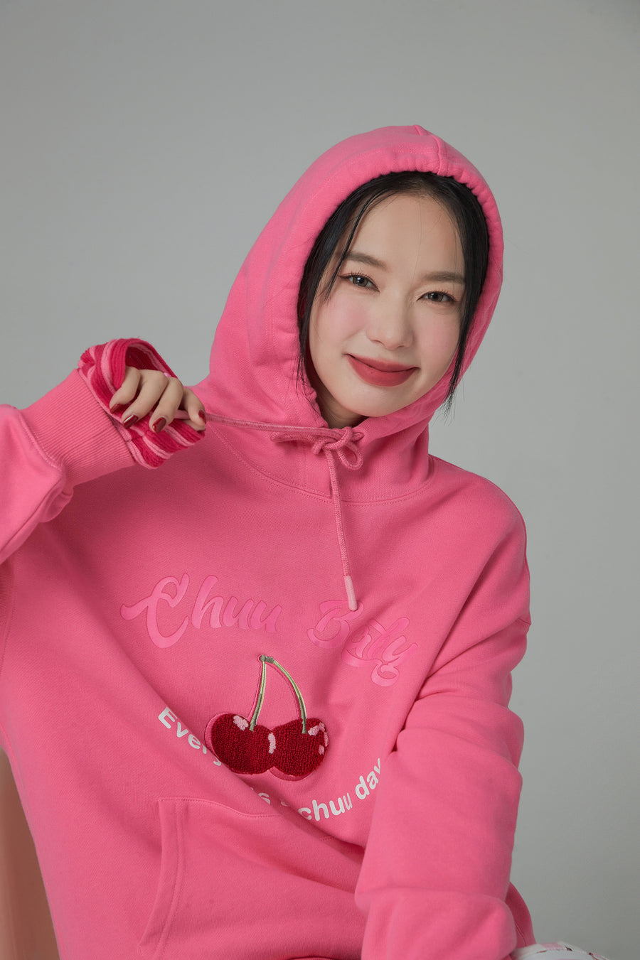 CHUU Cherry Loose Fit Hoodie