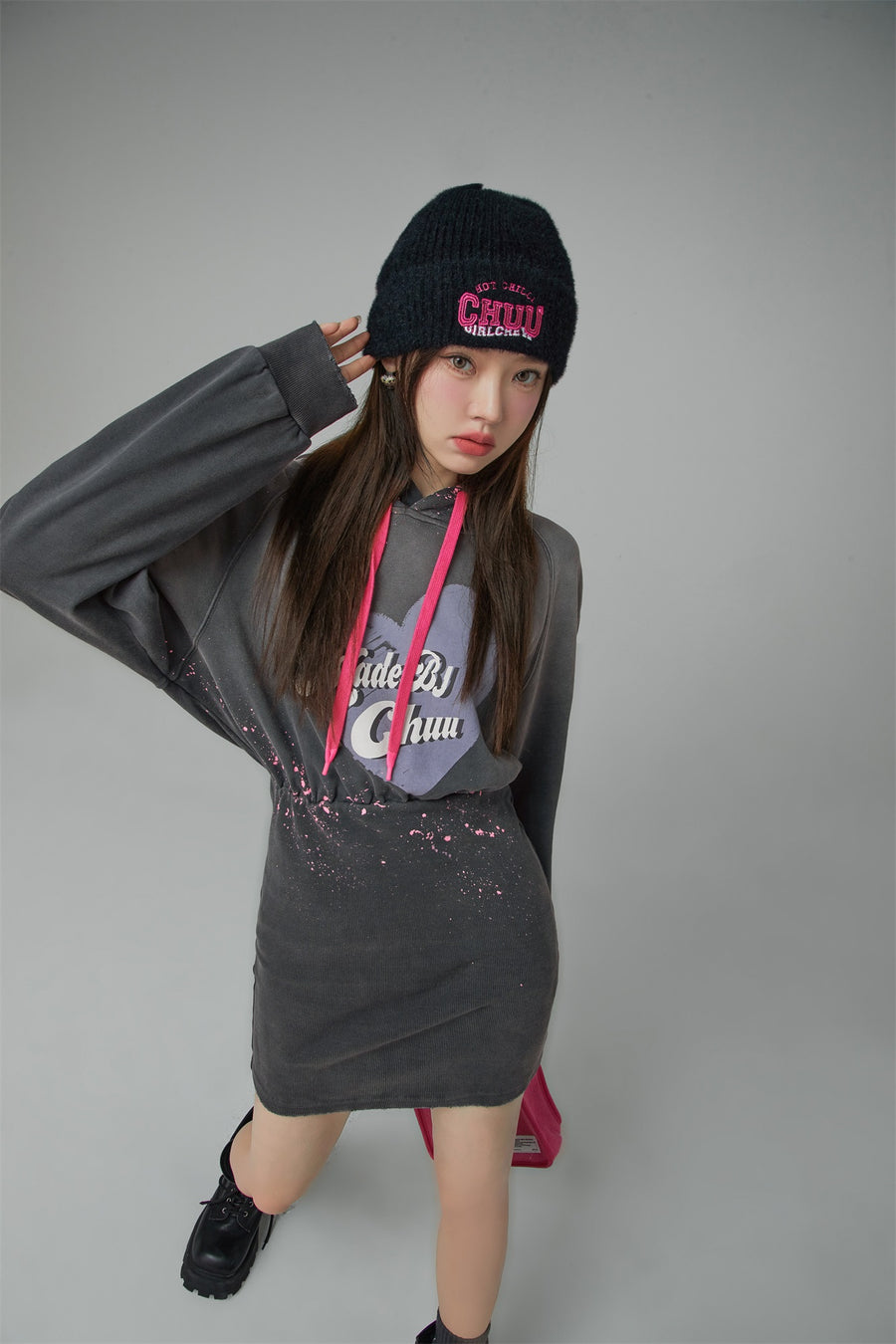 CHUU Chuu Heart Casual Hooded Dress