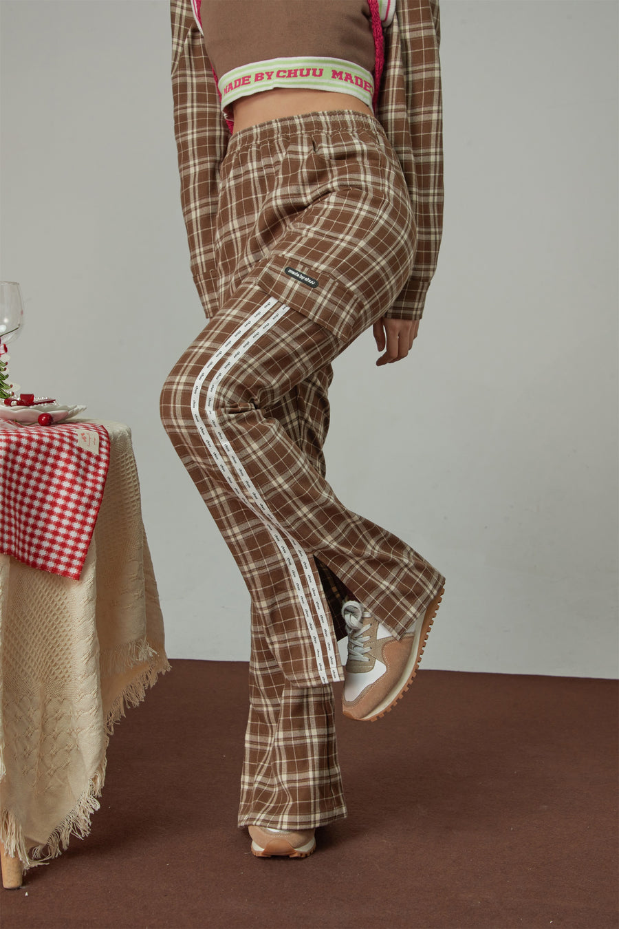 CHUU Infinite Check Slit Bootcut Pants