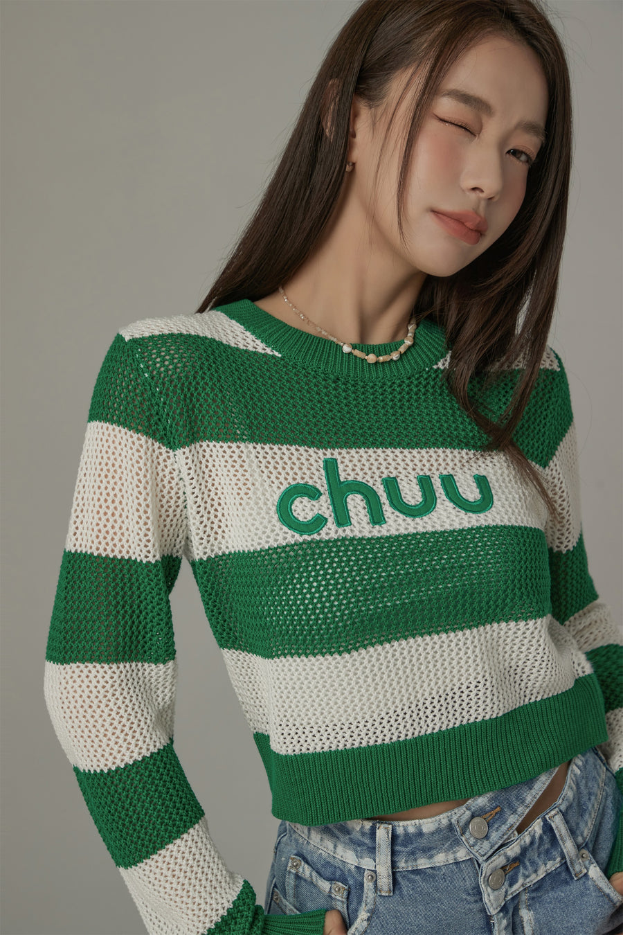 CHUU Striped Cropped Knit Top