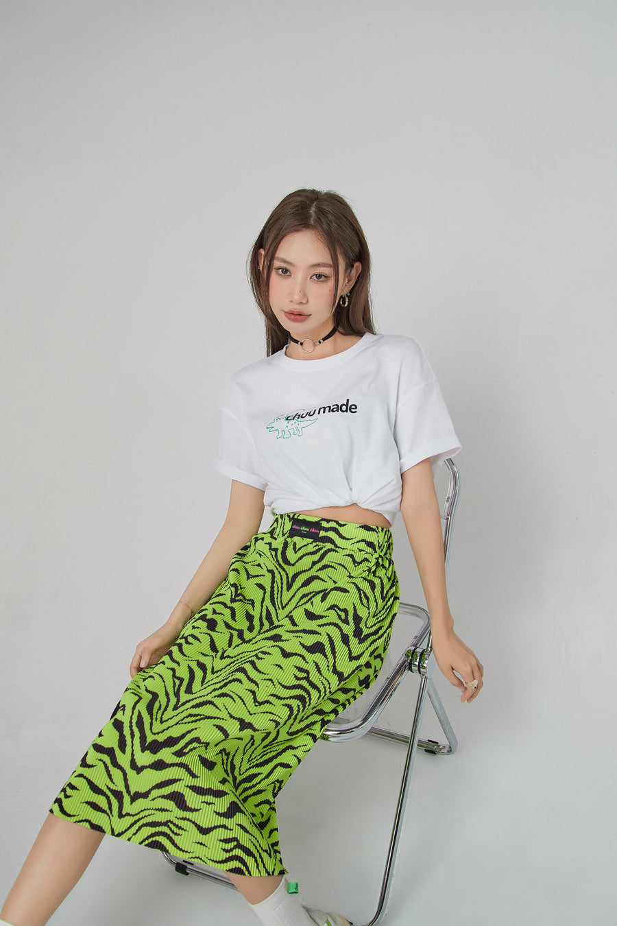 CHUU Tiger Colored Print Midi Skirt