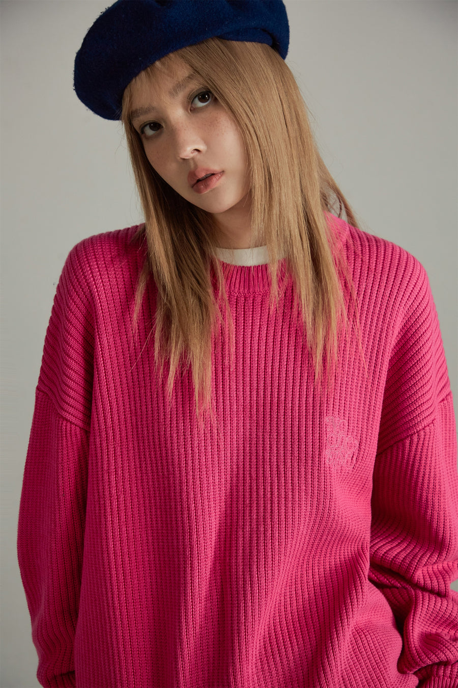 CHUU Bold Ribbed Slit Knit Sweater