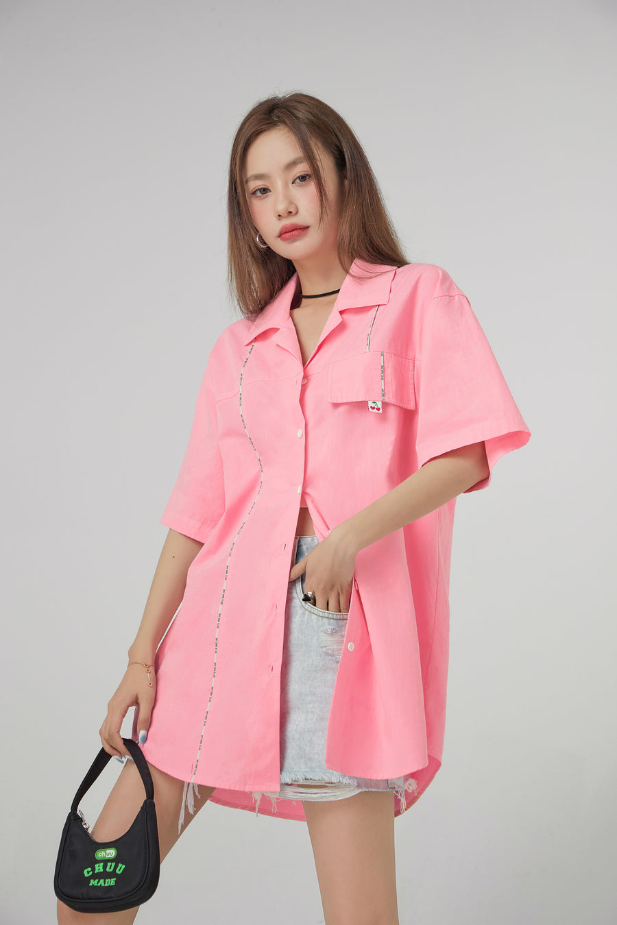 CHUU Cherry Detail Short Sleeve Loosefit Shirt