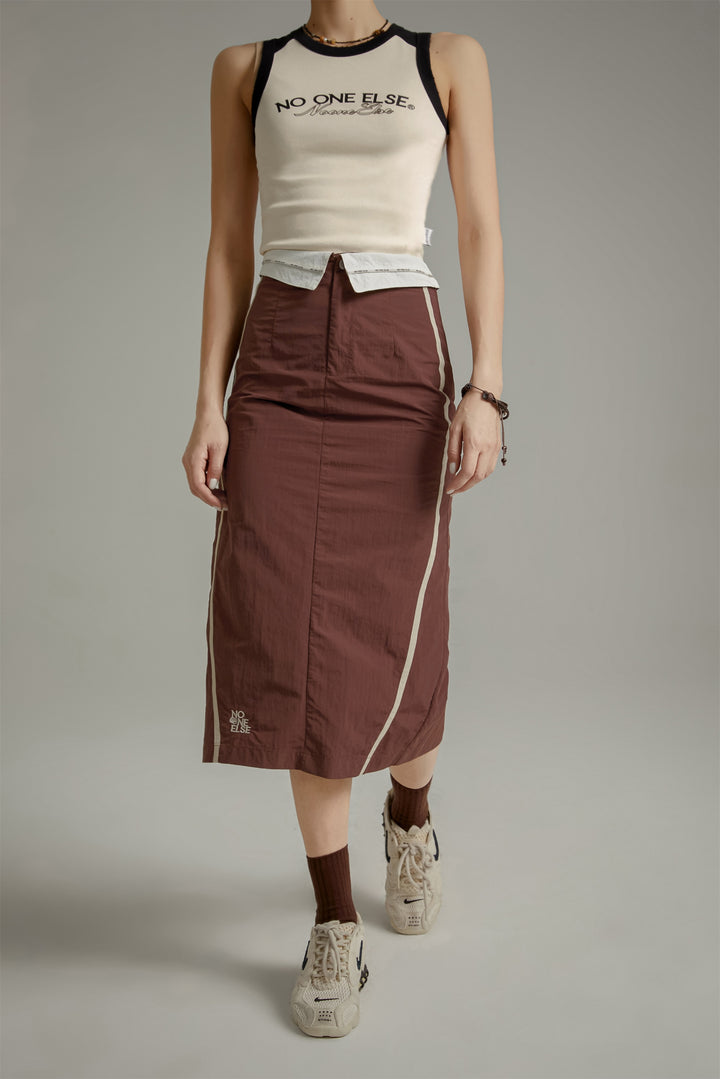 Line Color Long Skirt