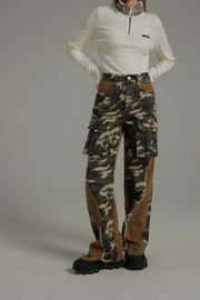 Big Pocket Camo Cargo Straight Pants