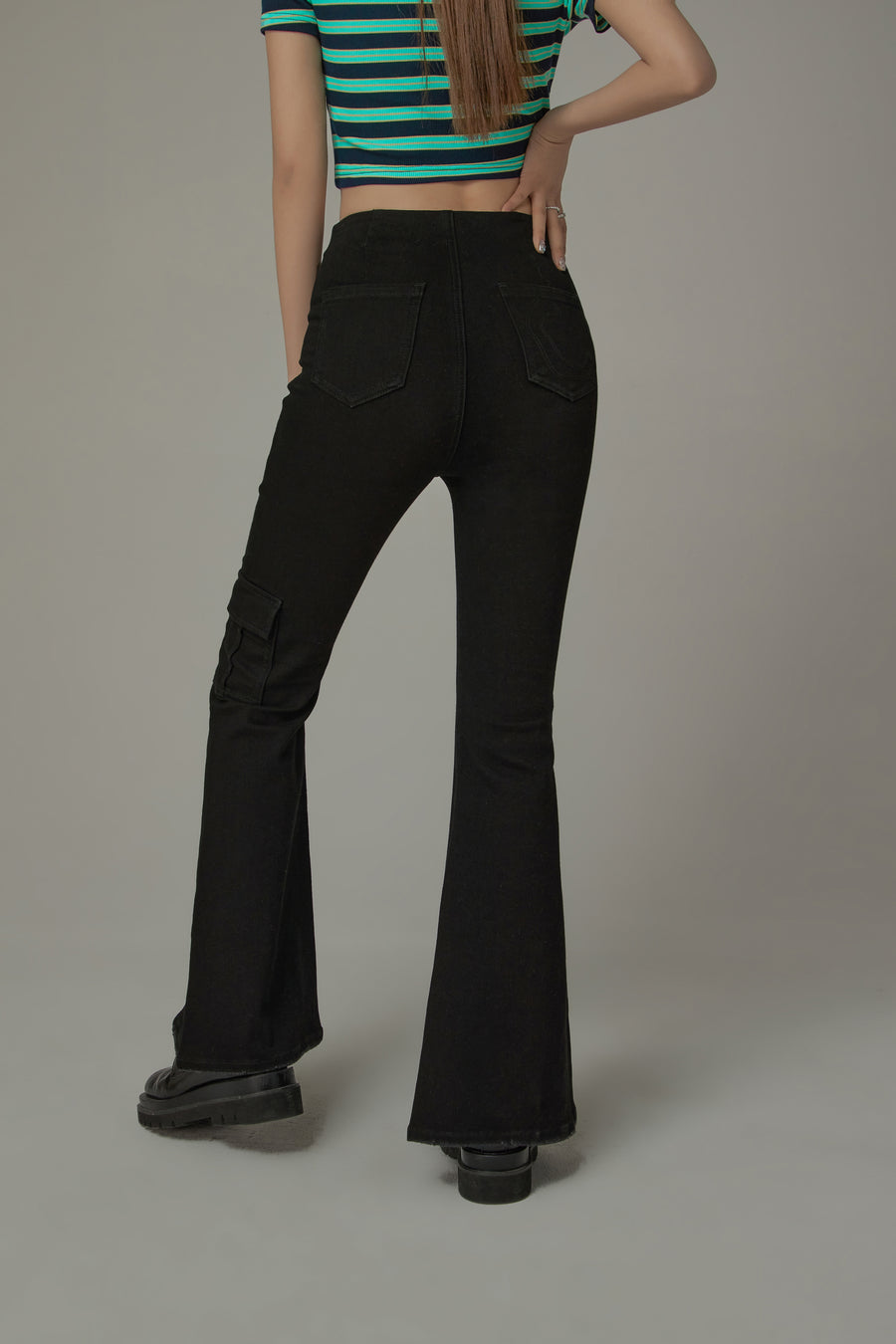 CHUU Zipper Slits Bootcut Pants