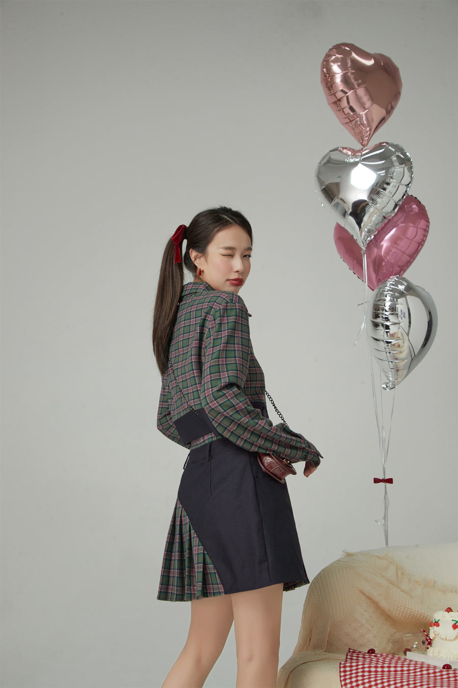 CHUU Prepared For This Moment Cropped Check Shirt