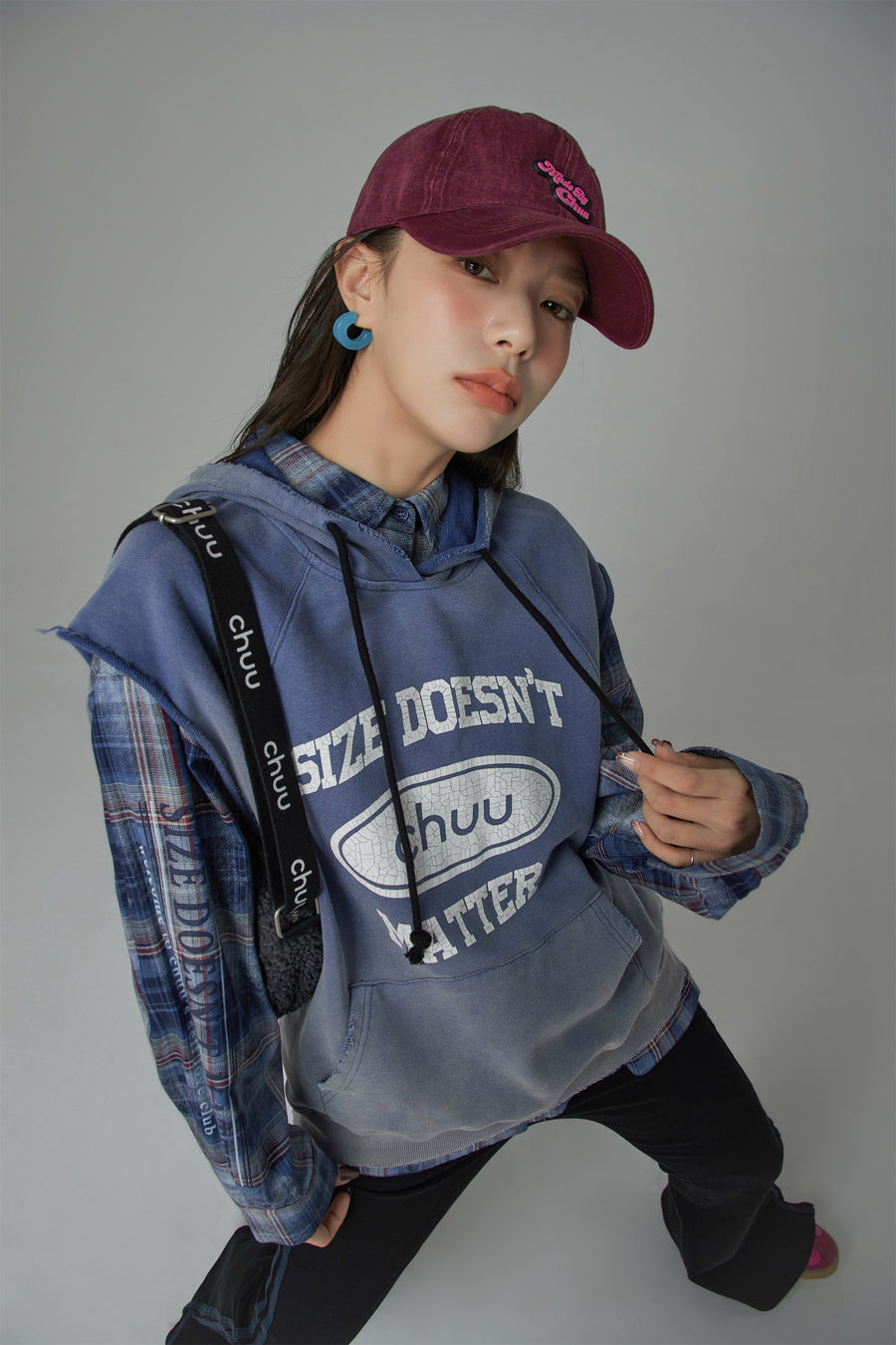 CHUU Size Doesnt Matter Cotton Sleeveless Hoodie