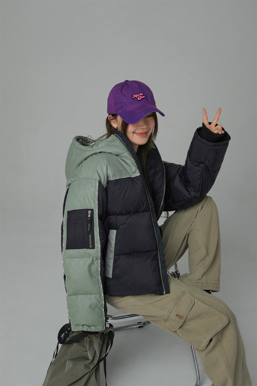 CHUU Two Tone Duck Down Puffer Coat