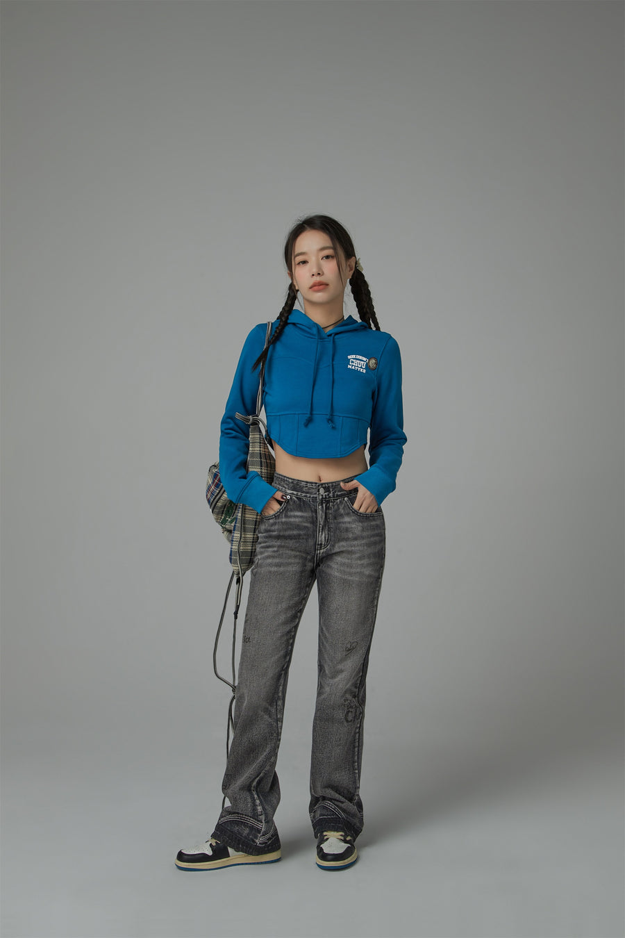 CHUU Written Notes Slim Bootcut Denim Jeans