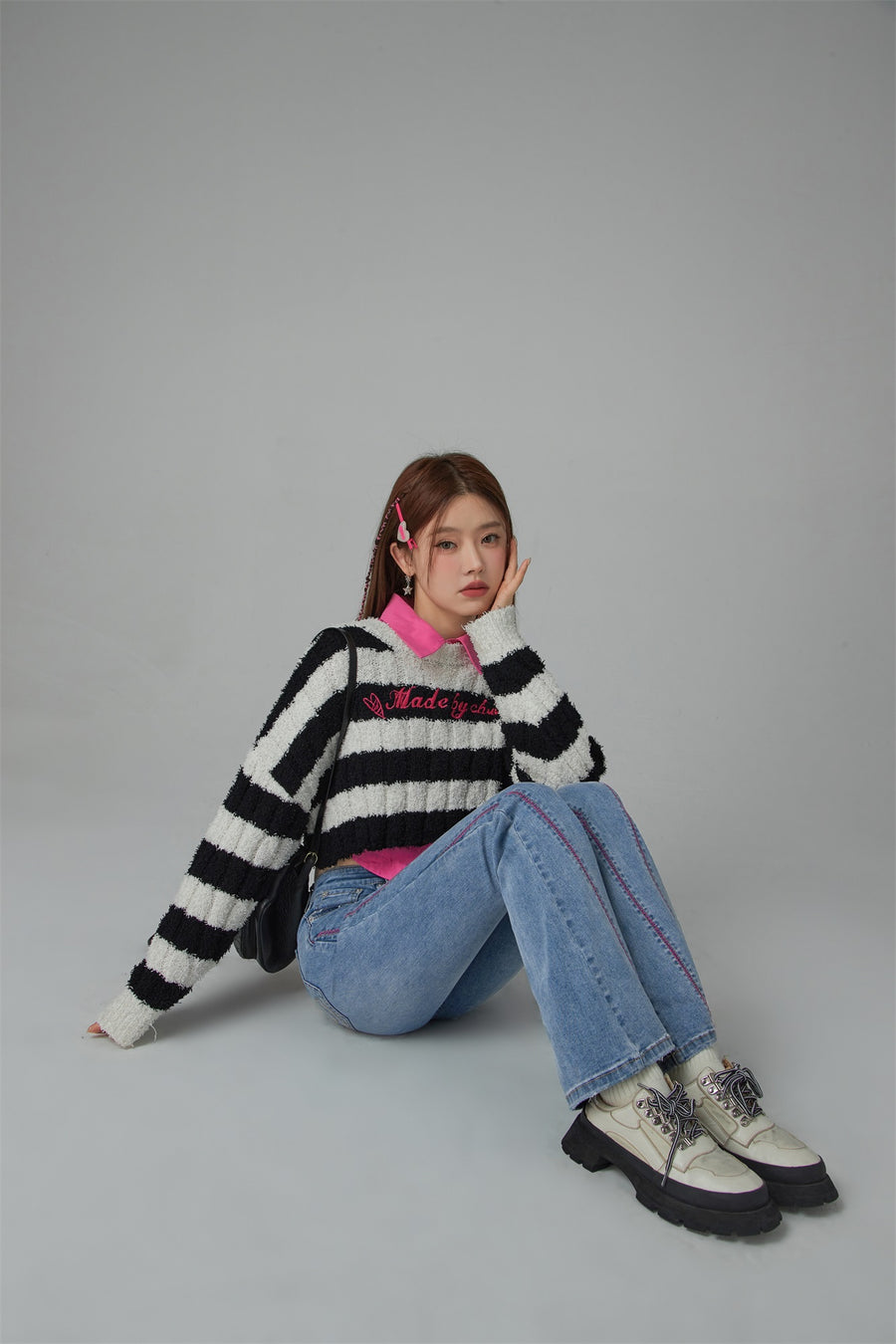 CHUU Pretty Bold Striped Cropped Knit Sweater