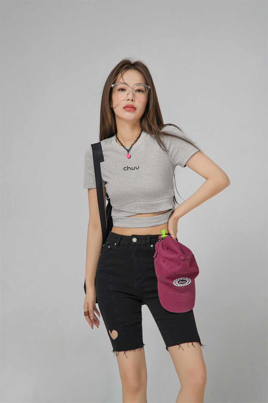 CHUU Heart Denim Shorts