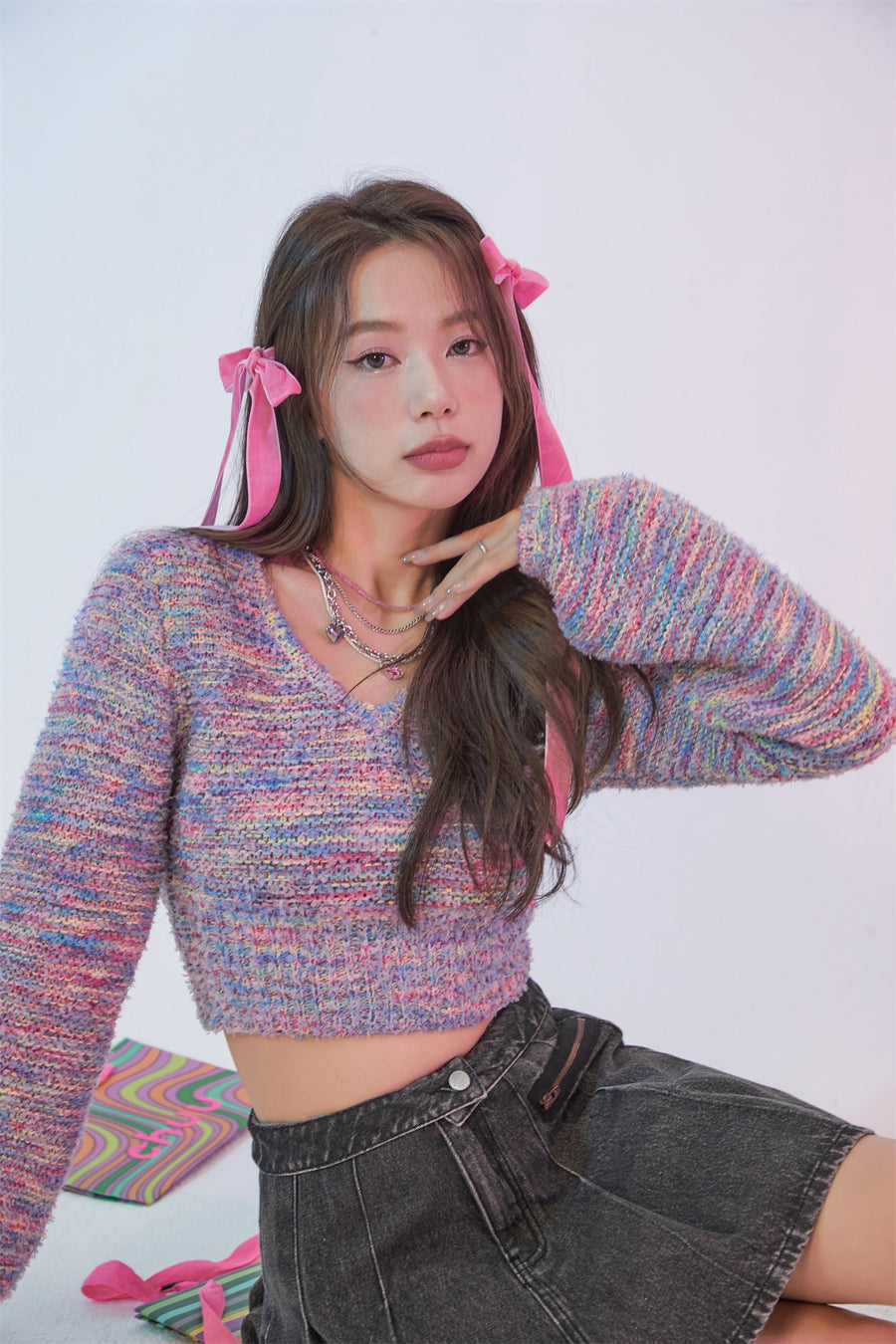 CHUU Rainbow V-Neck Long Sleeve Crop Knit Sweater