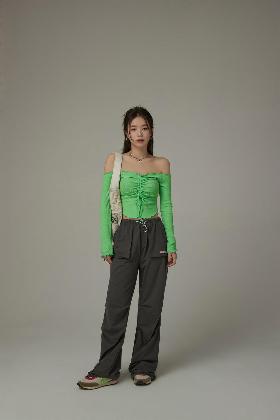 CHUU Shirring Off-Shoulder Top