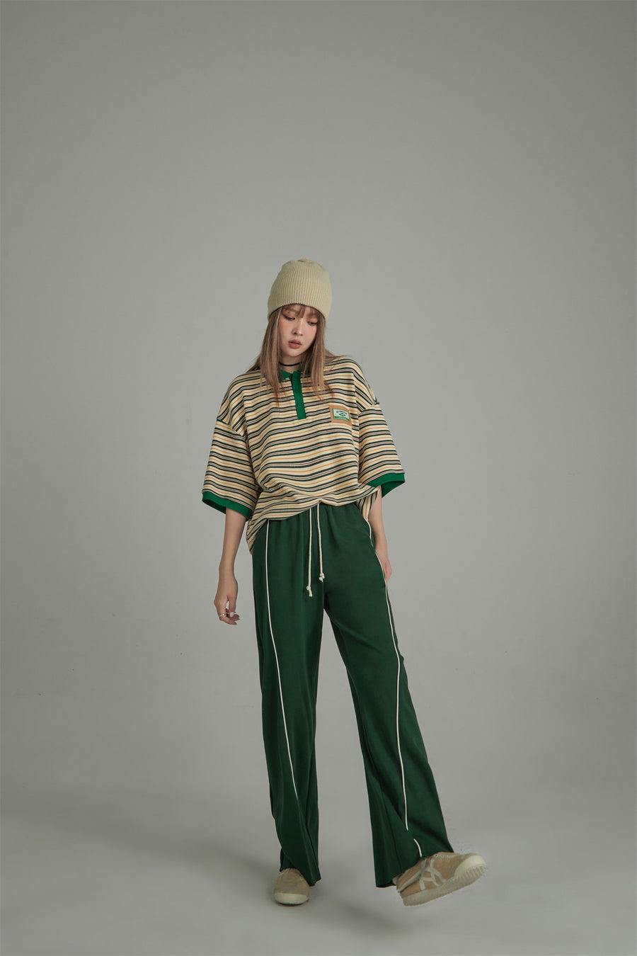 CHUU Wide-Leg Jogger Pants