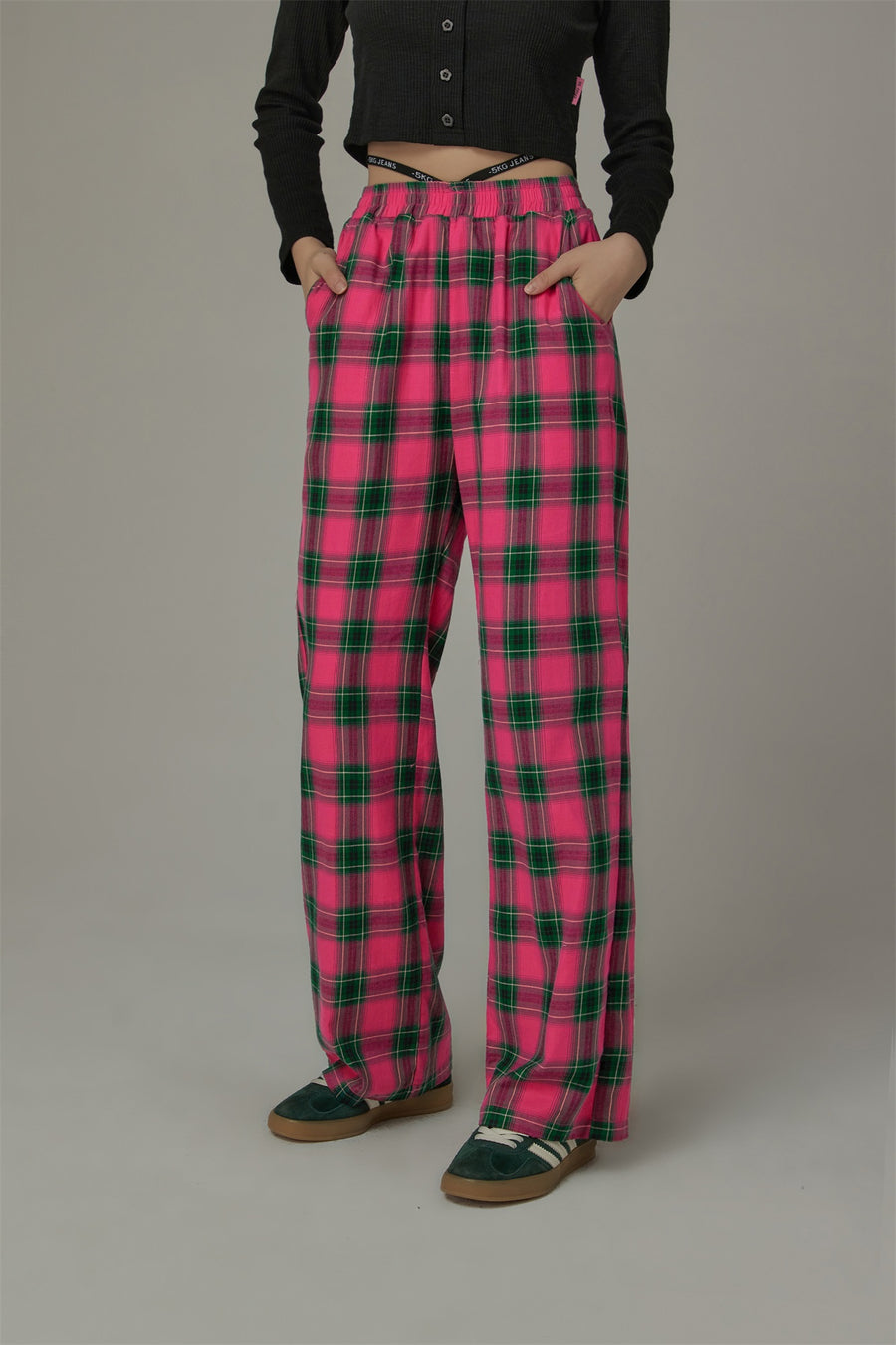 CHUU Check Wide Pants