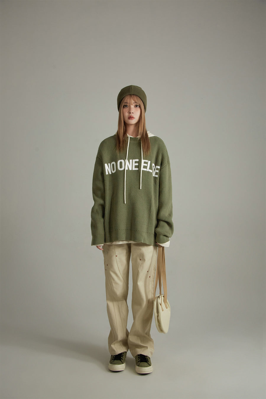 CHUU Noe Lettering Knit Sweater