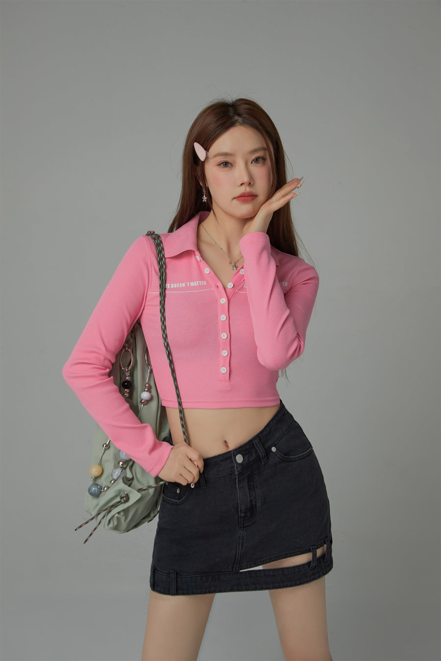 CHUU Size Doesnt Matter Collar Button Cropped T-Shirt