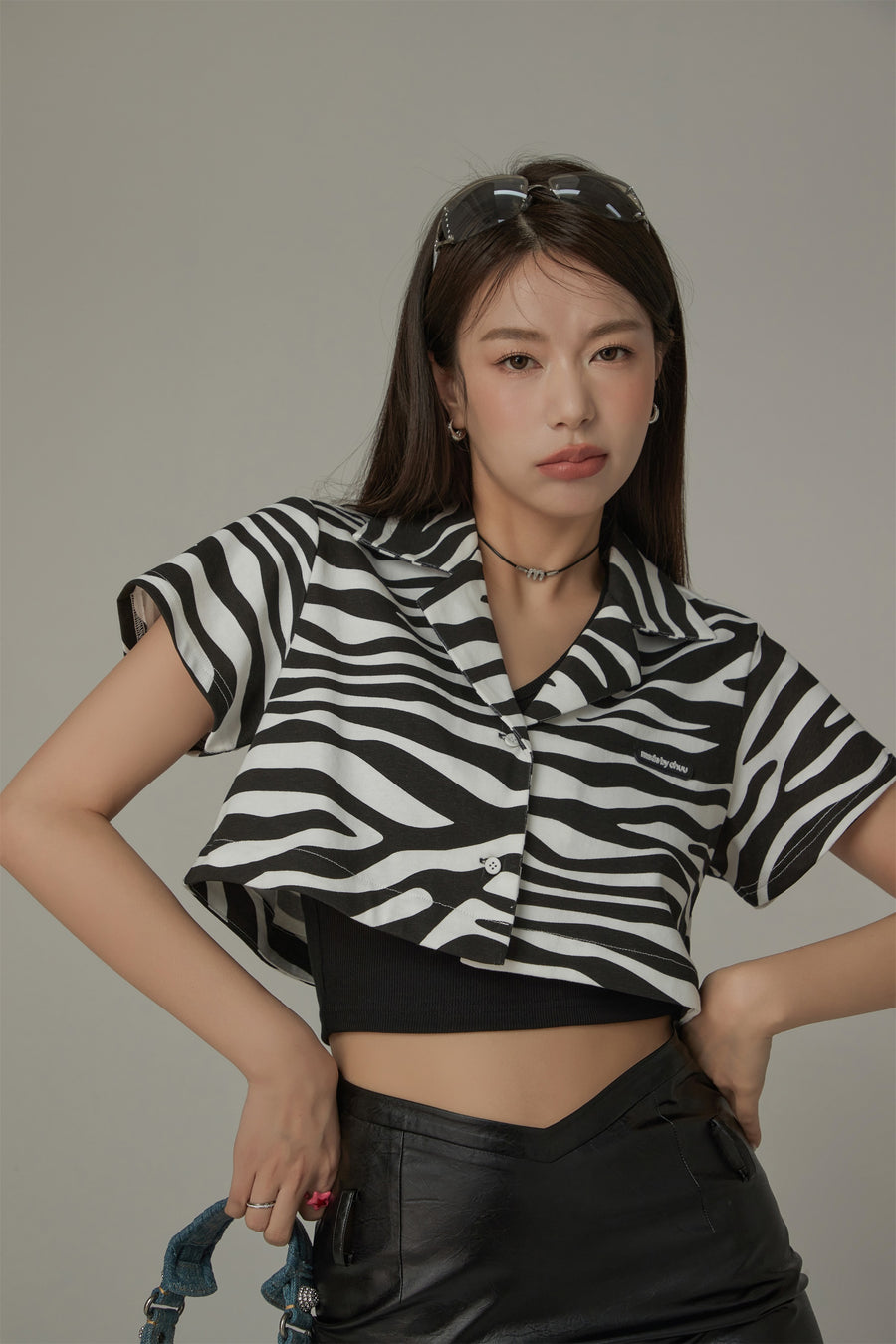 CHUU Zebra Cropped Shirt