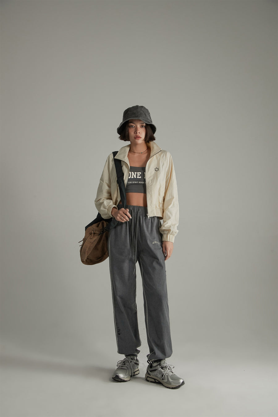 CHUU Daily Color String Jogger Sweatpants