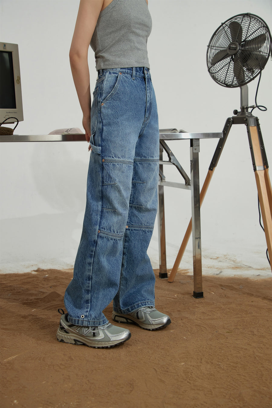 CHUU Straight Washed Denim Pants