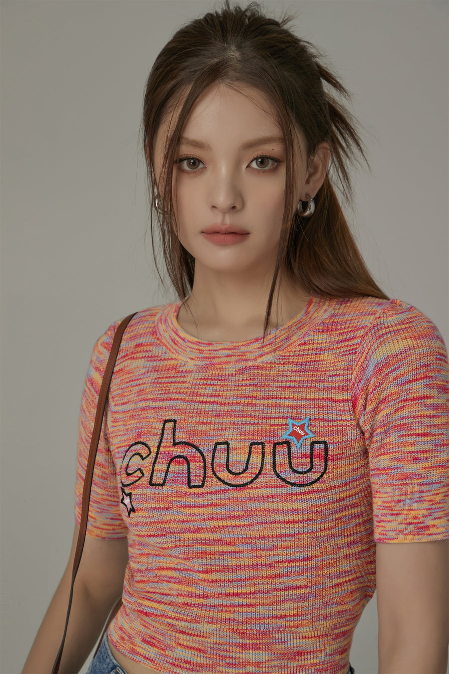 CHUU Embroidered Chuu Star Cropped Knit Top