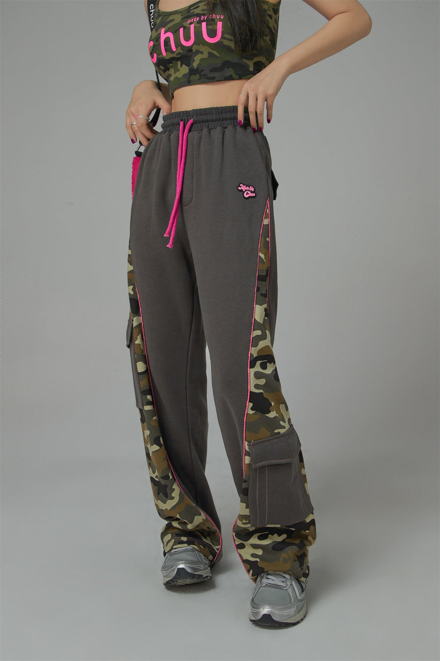 CHUU Camouflage Bands Jogger Pants