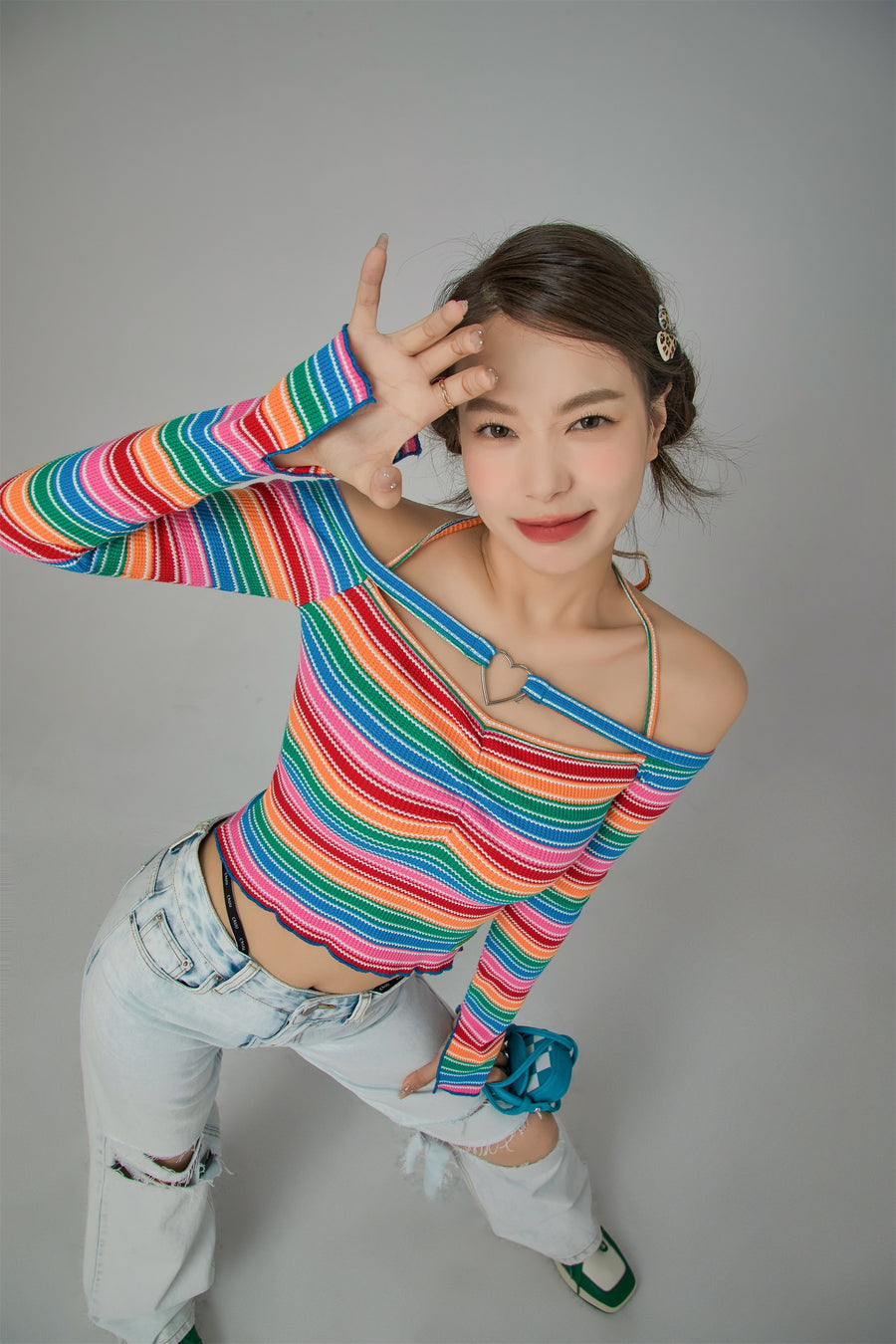 CHUU Rainbow Stripes Off-Shoulder Top