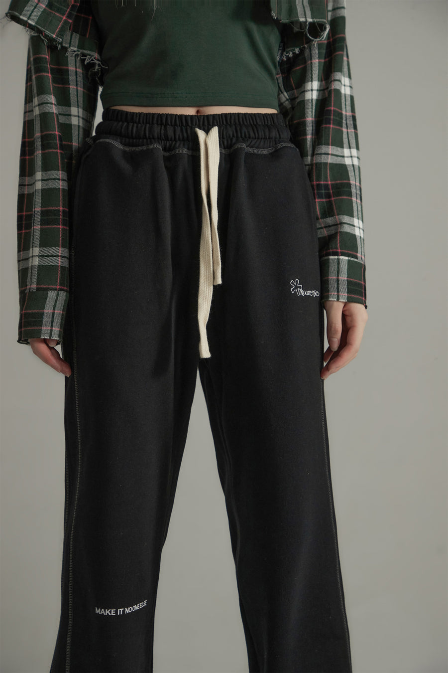 CHUU Essential Wide Training Pants