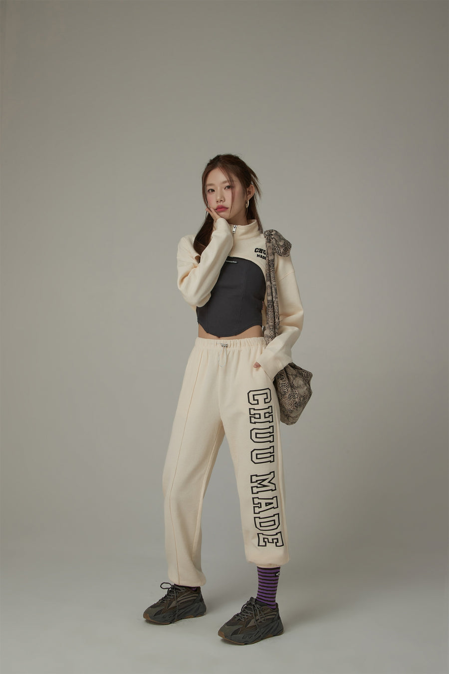 CHUU Chuu Made Logo Jogger Pants