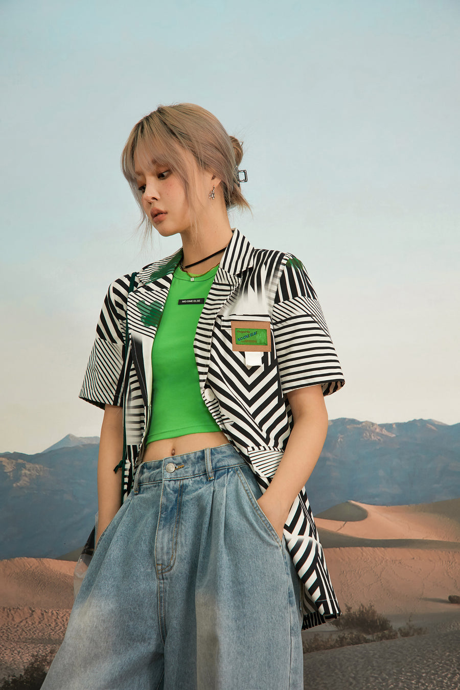 CHUU My Curiosity Is Piqued Stripes Shirt