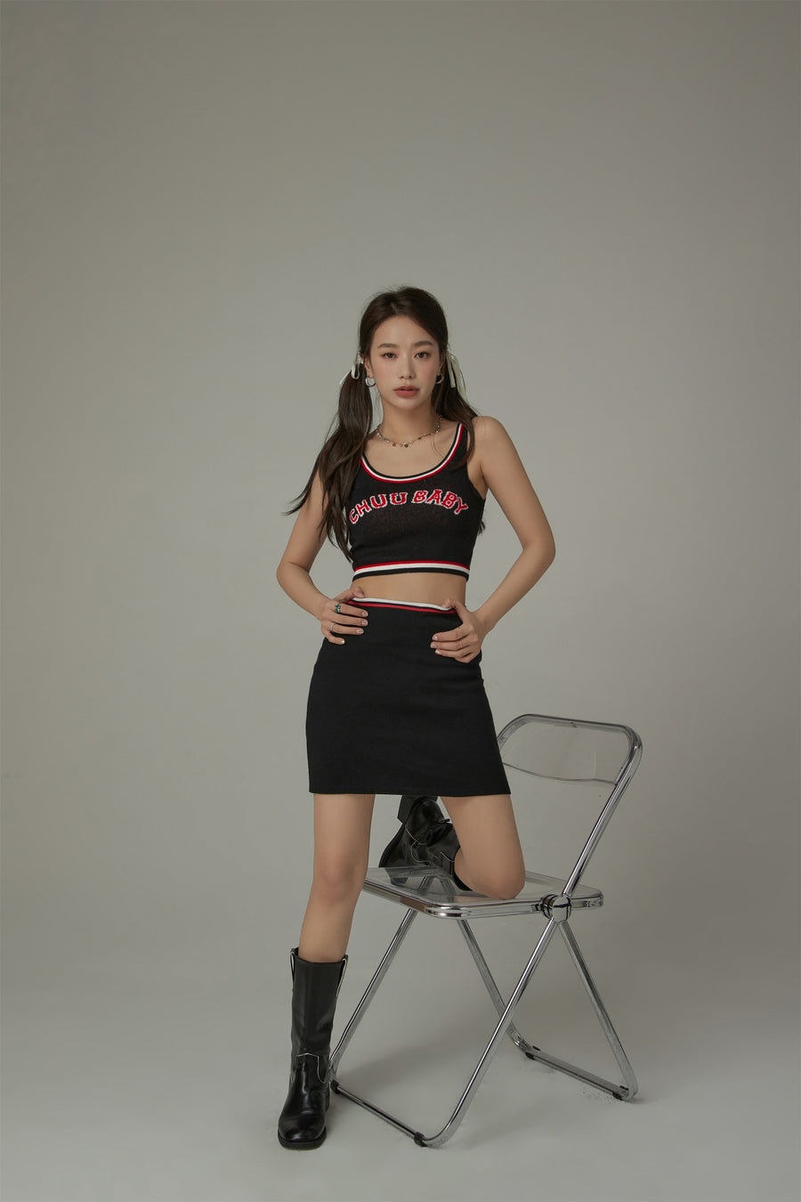 CHUU Line Color Sleeveless Crop Top