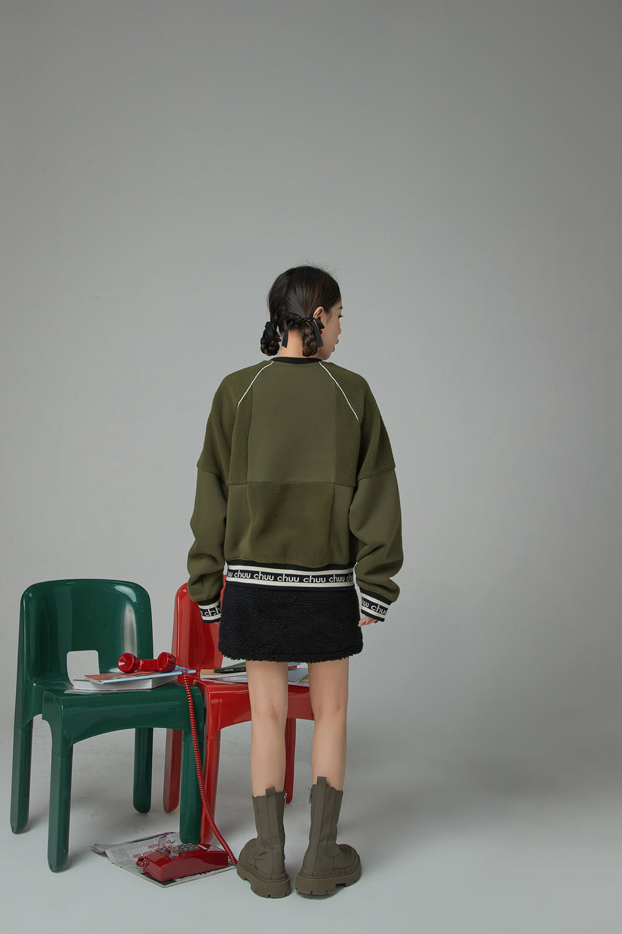 CHUU Extra Real Fleece Loose Fit Raglan Sweatshirt