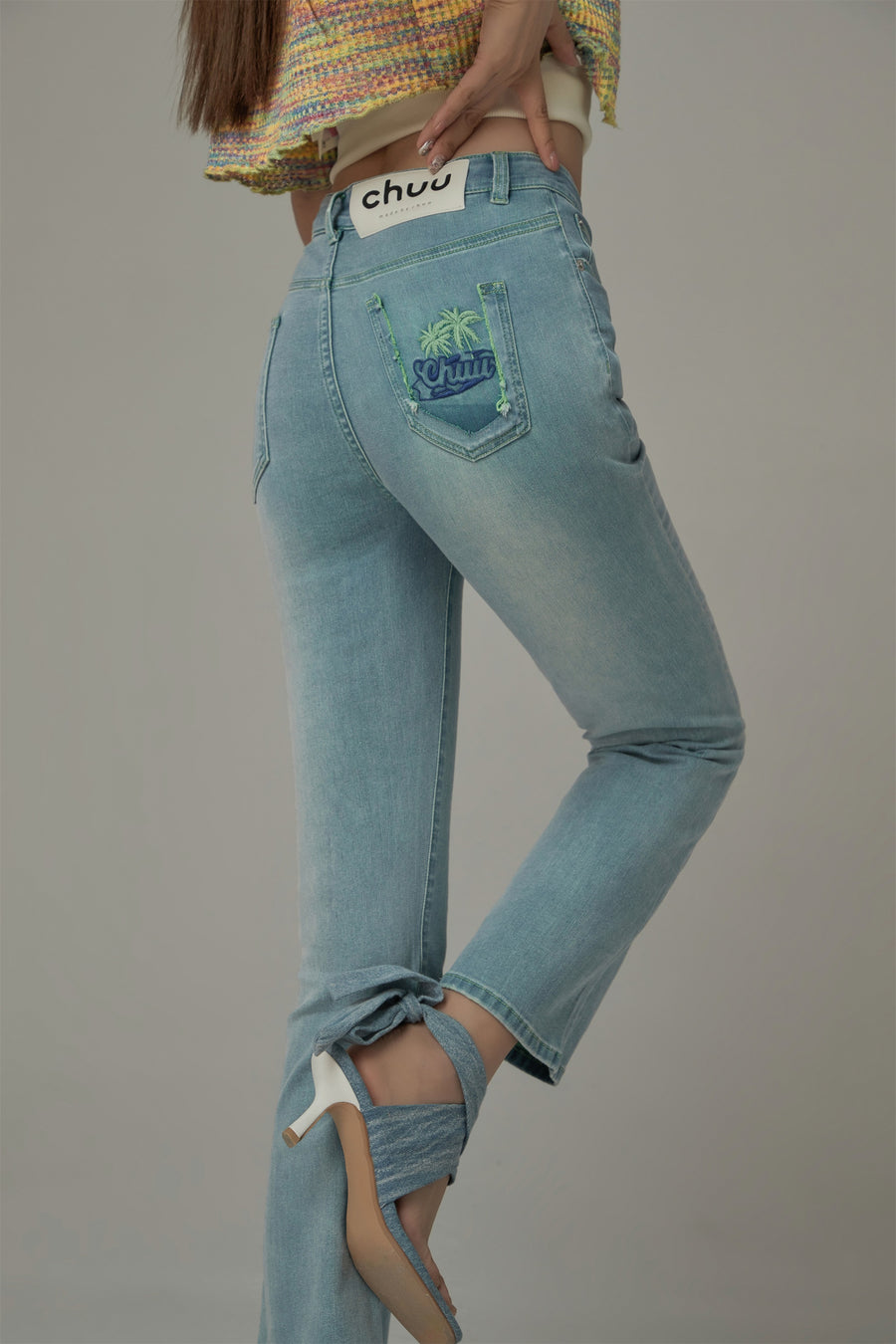 CHUU Chuu Pocket Design Semi Bootcut Denim Jeans