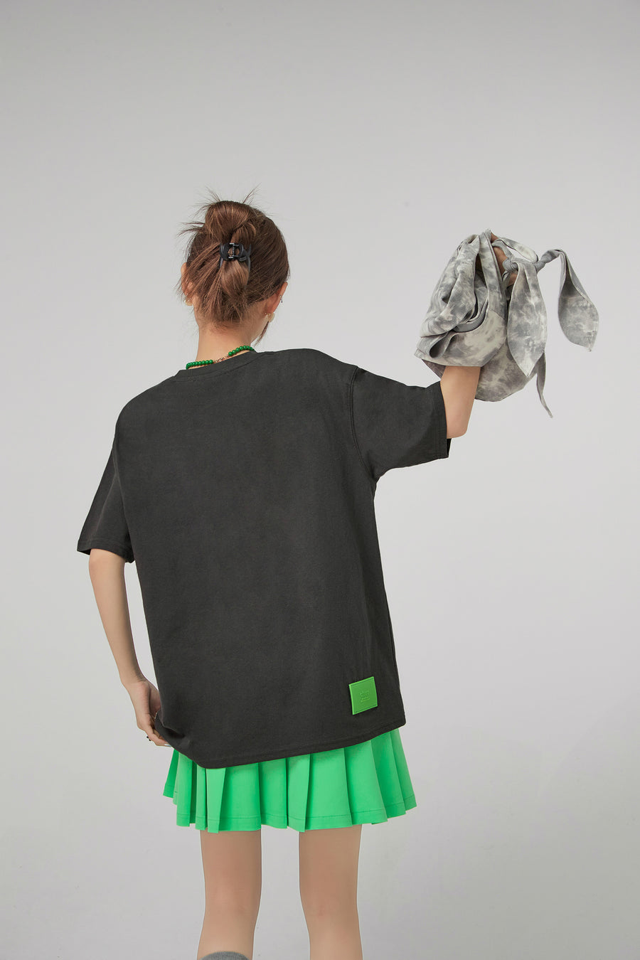 CHUU Love Earth Print Loosefit T-Shirt