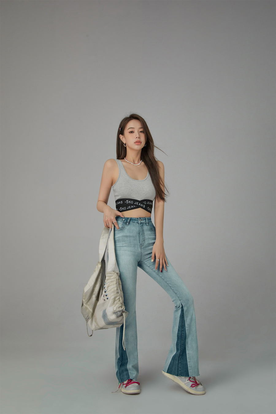 CHUU Diva Slim Bootcut Jeans