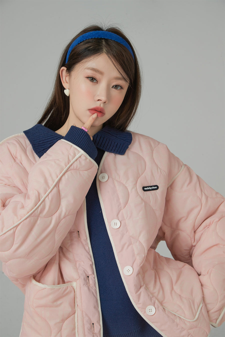 CHUU Over The Drama Pocket Wave Quilted Jacket