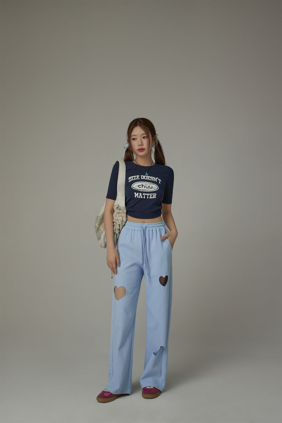 CHUU Heart Jogger Pants