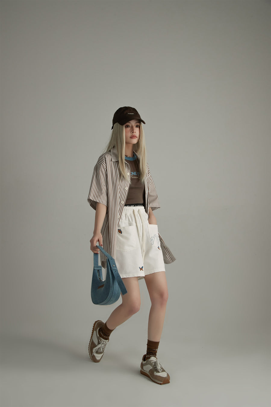 CHUU Banded Butterfly Pocket Shorts