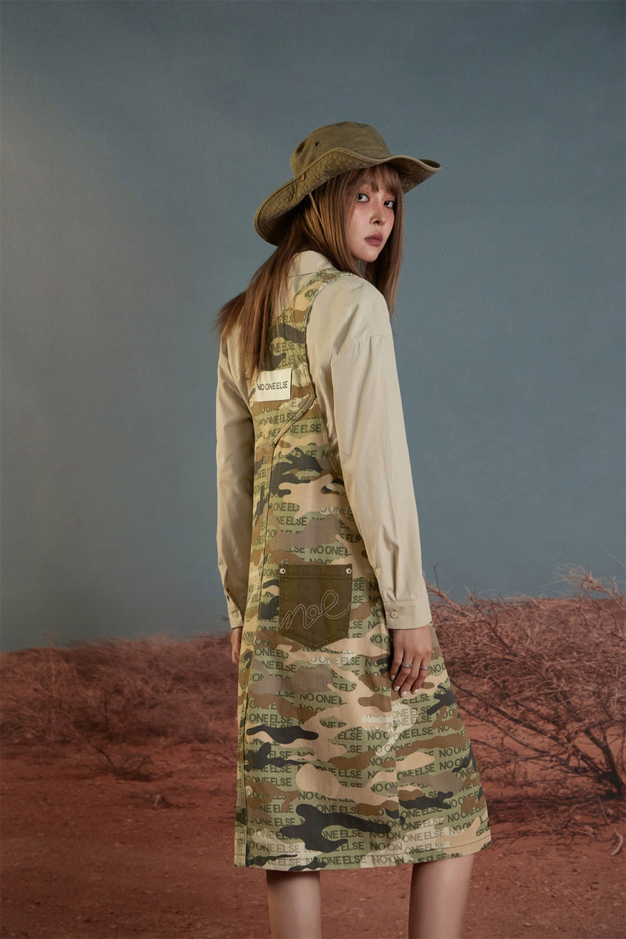 CHUU Camouflage Overall Dress