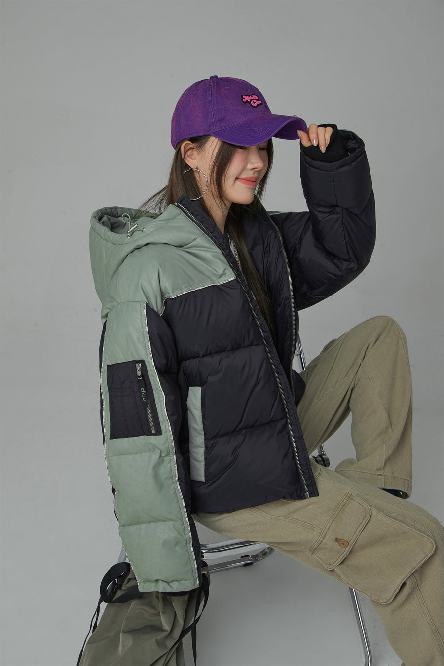 CHUU Two Tone Duck Down Puffer Coat