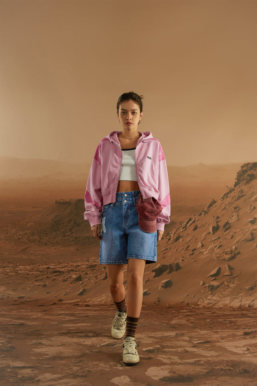 CHUU Wide Denim Shorts