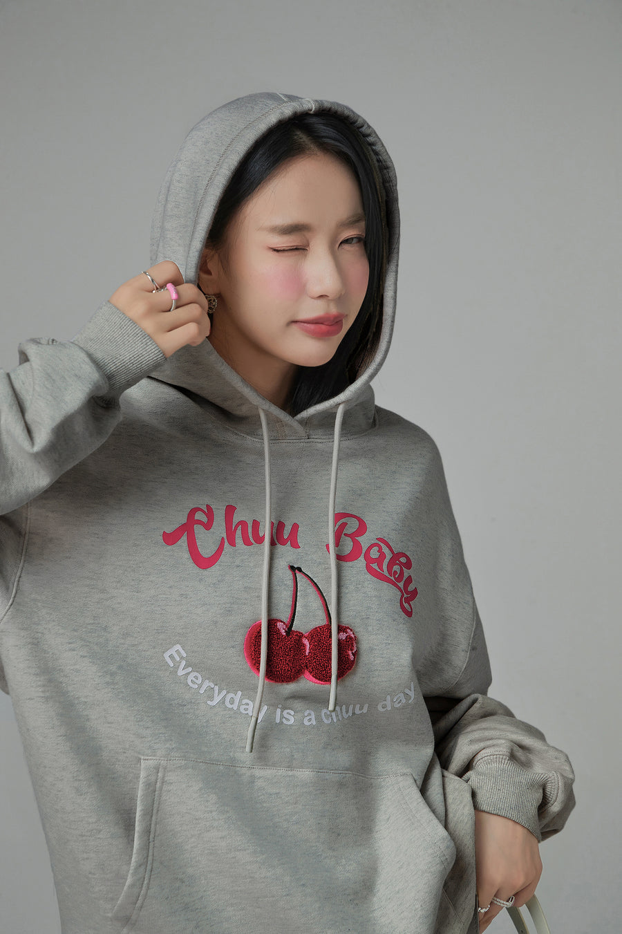 CHUU Cherry Loose Fit Hoodie