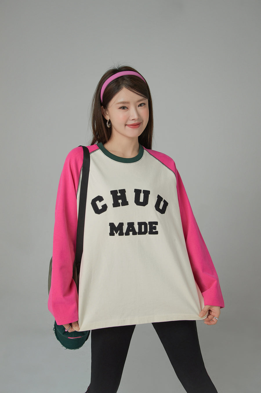 CHUU That Girl Raglan Round T-Shirt