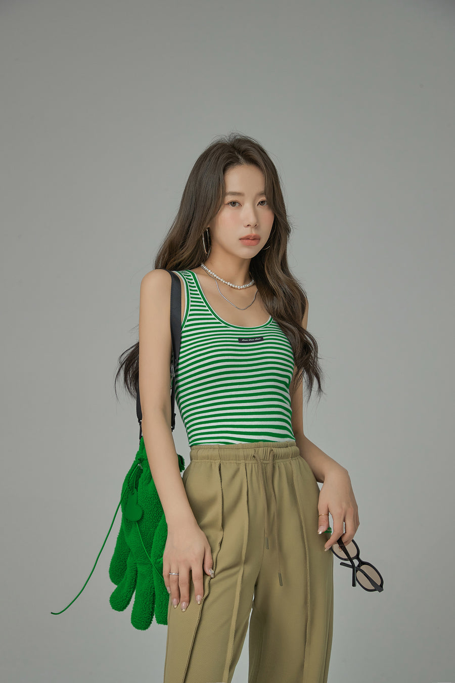 CHUU Pleasure For The Eyes Stripes Sleeveless Top