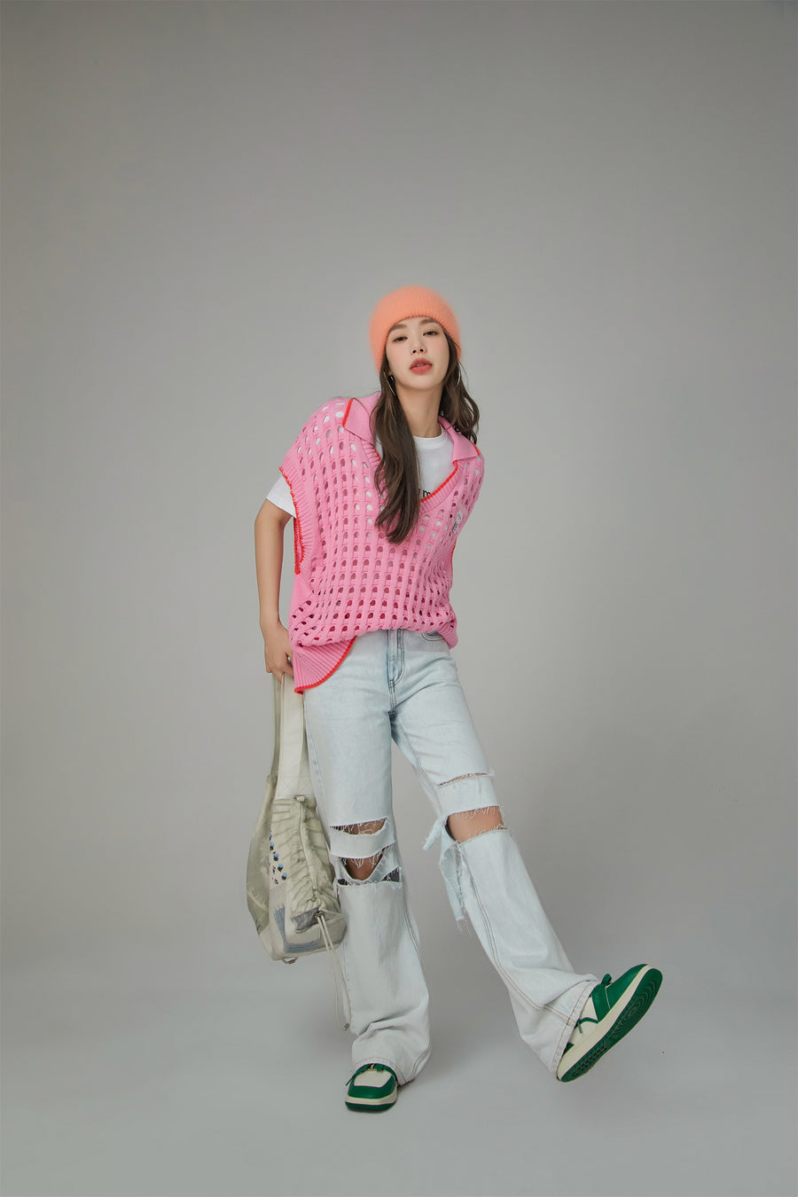 CHUU Ex-Varsity Girl Crochet Vest Sweater