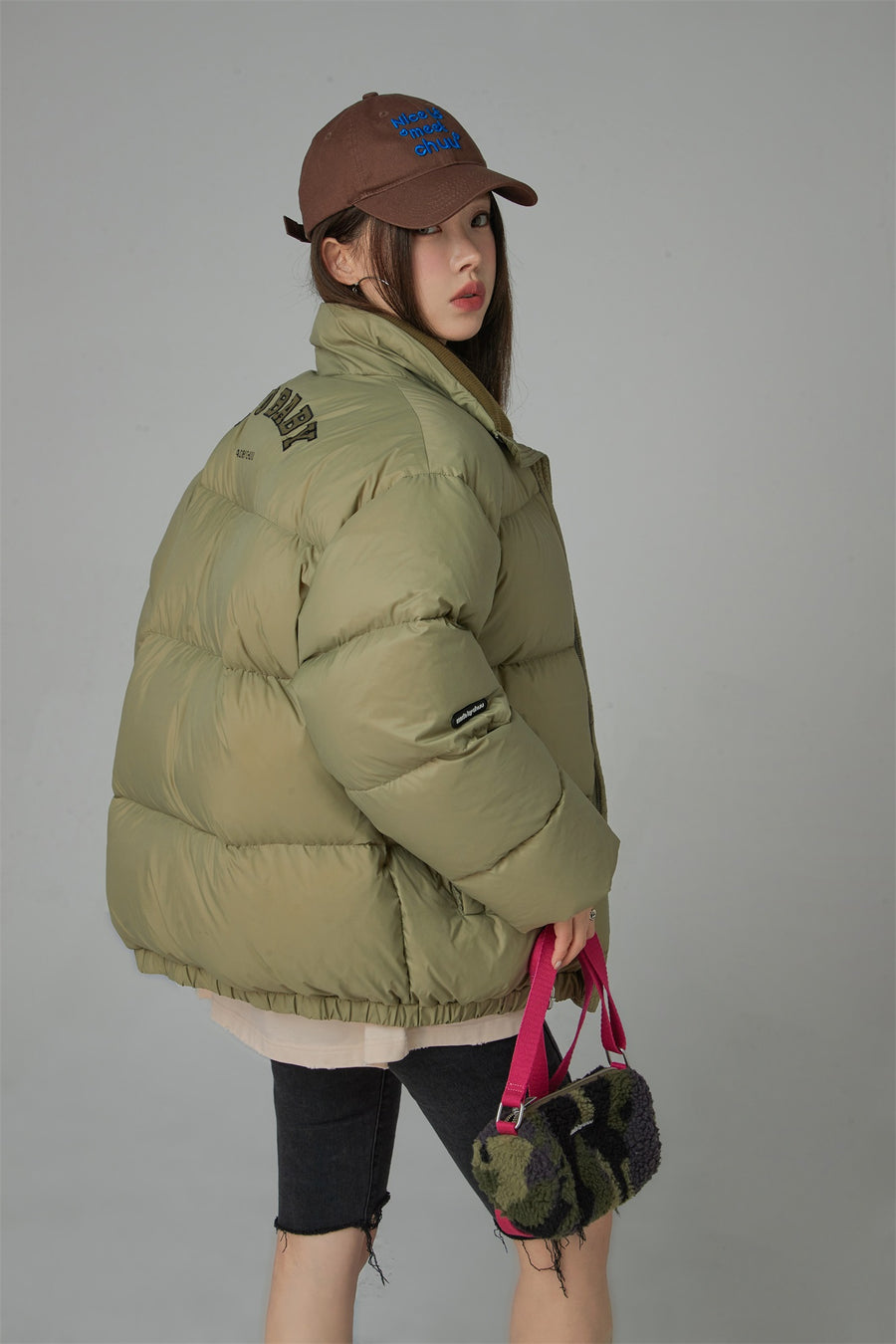 CHUU Duck Down High Neck Padded Coat